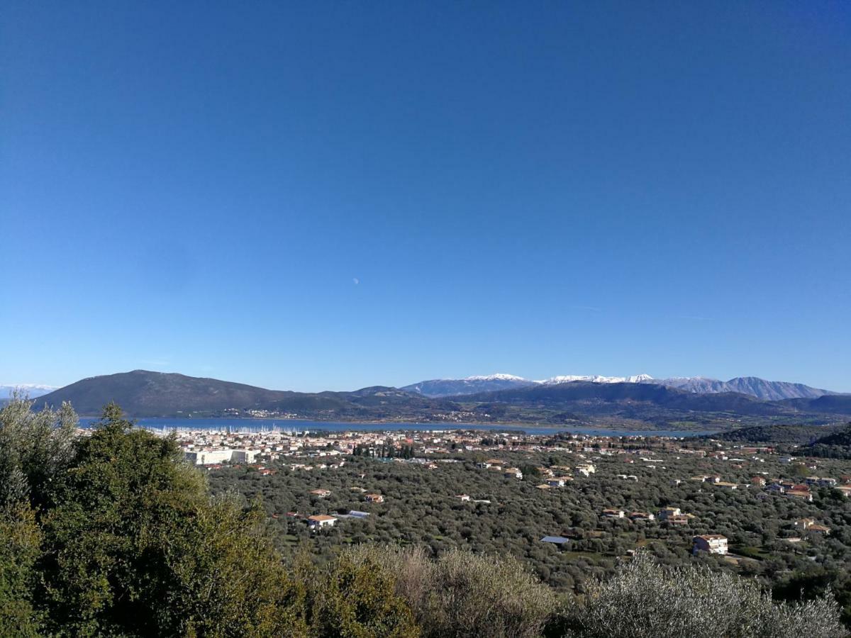 Monika Lefkada Hotel Tsoukaládhes Екстериор снимка