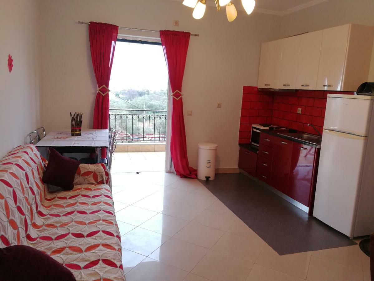 Monika Lefkada Hotel Tsoukaládhes Екстериор снимка