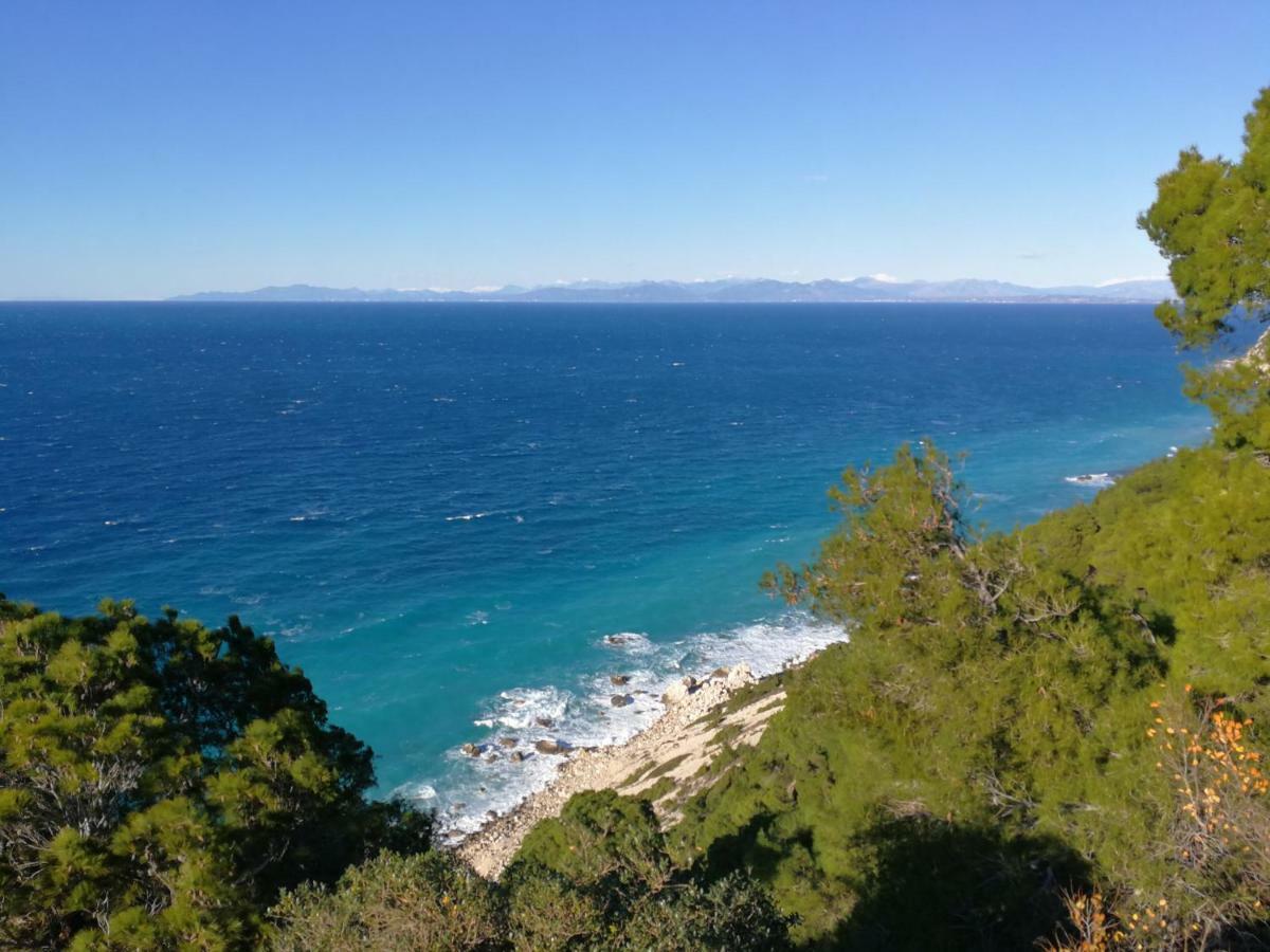 Monika Lefkada Hotel Tsoukaládhes Екстериор снимка