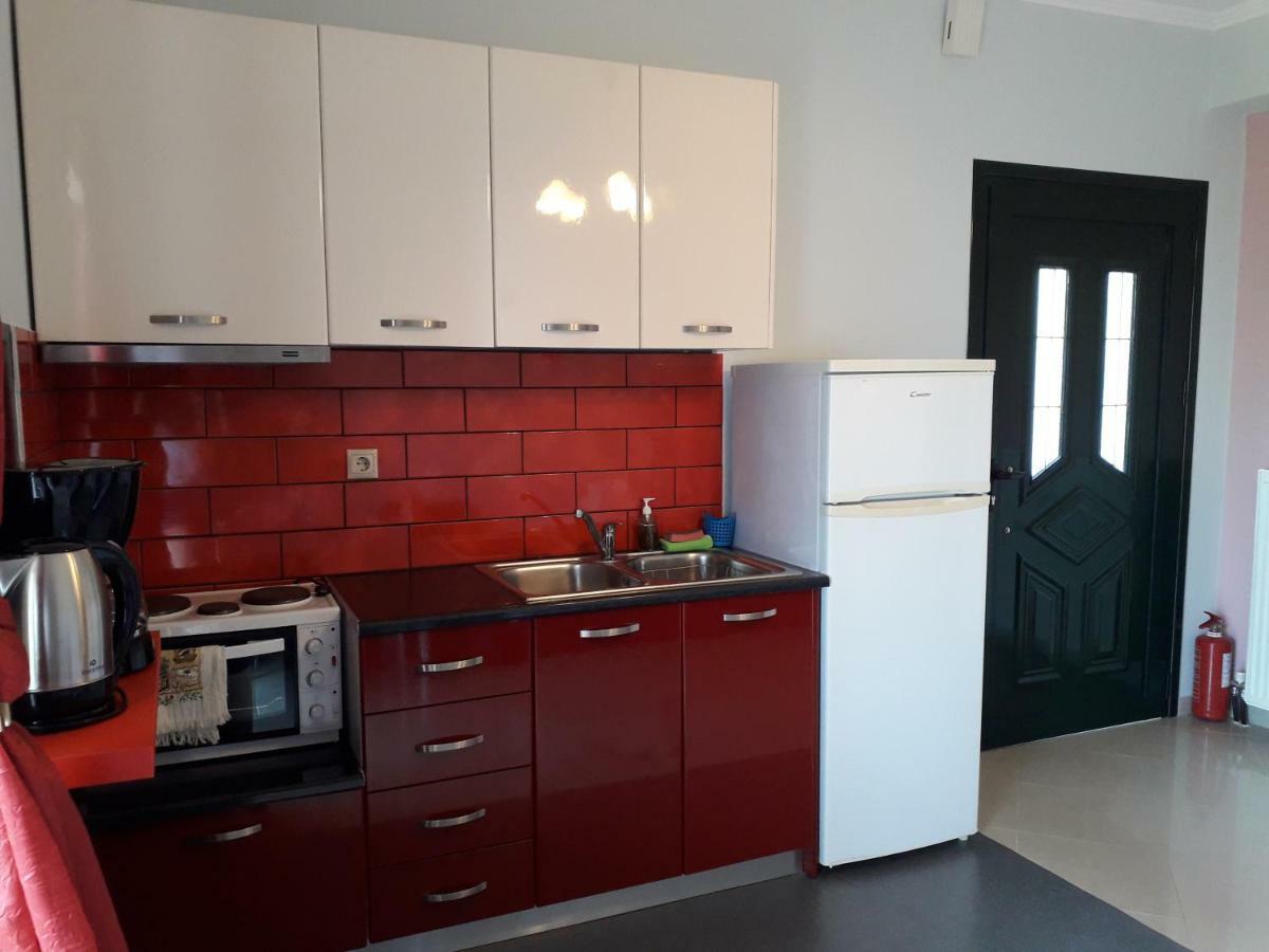 Monika Lefkada Hotel Tsoukaládhes Екстериор снимка